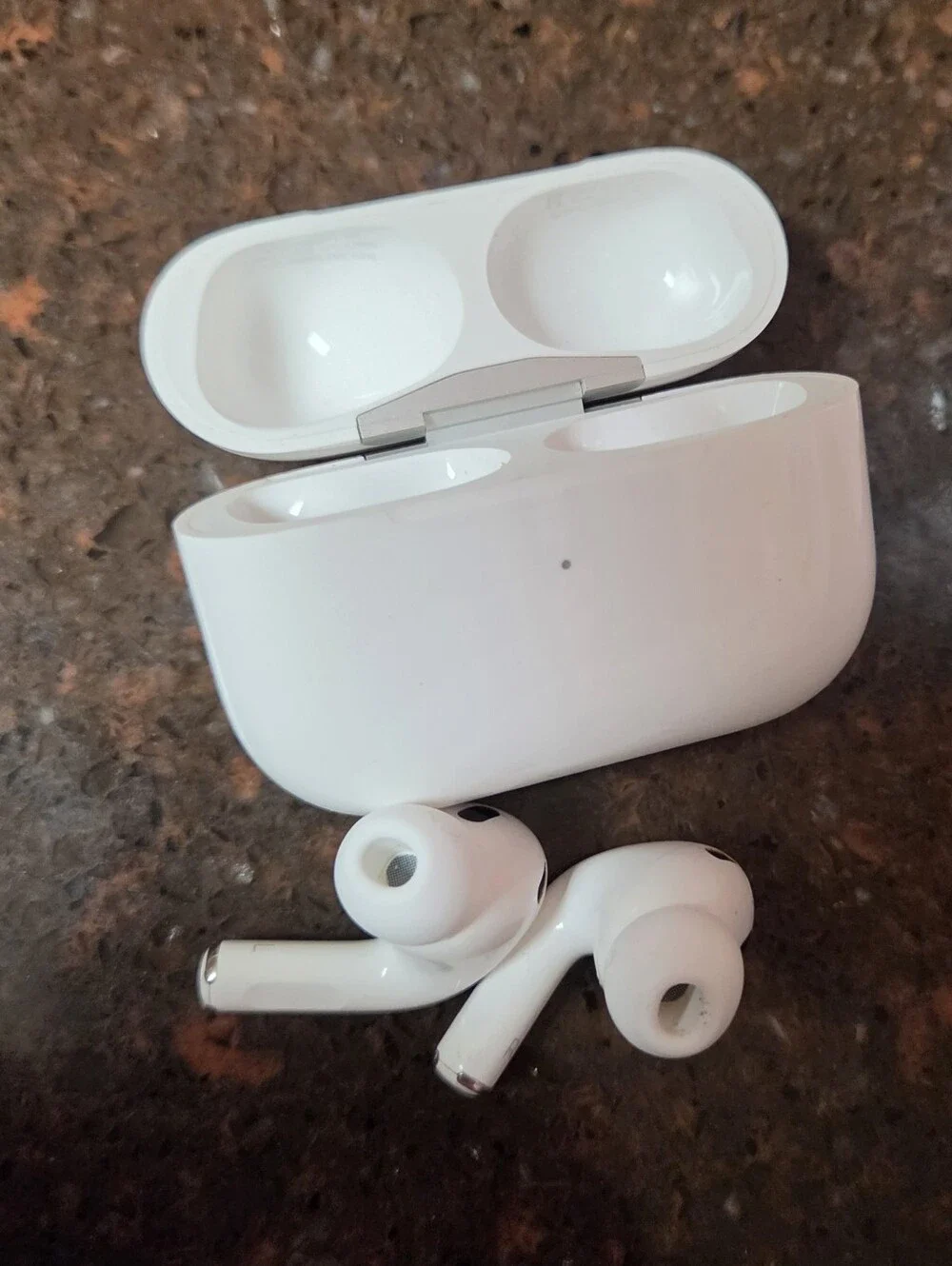 Wireless True Wireless Earbuds with Charging Case - White Air Pods Pro
